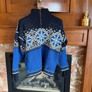 Dale of Norway Women’s Lined Wool Expedition Sweater – Antarctic Edition – Size